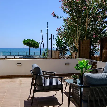 Paradise With Private Pool & Sea View * לרנקה